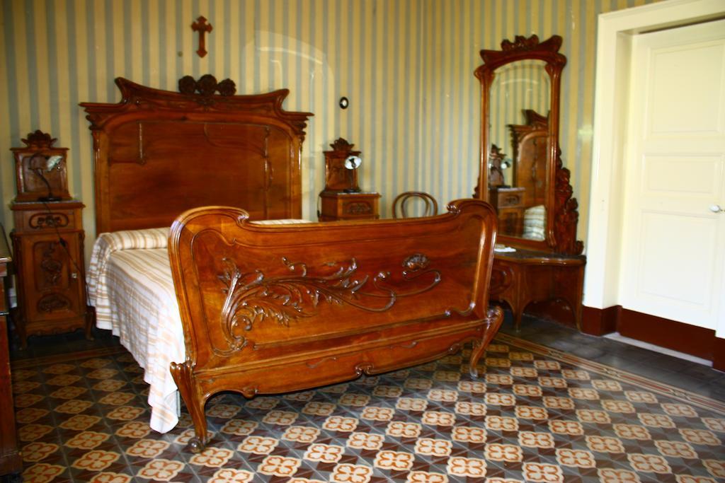 B&B Sotto I Pini Zafferana Etnea Ruang foto